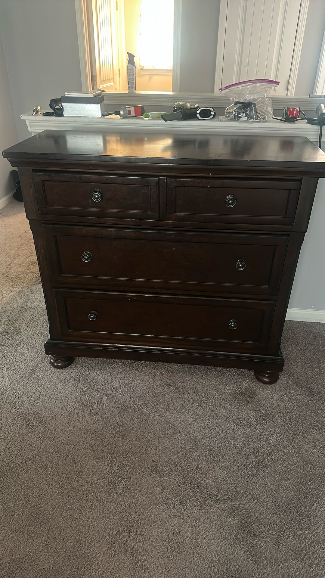Dresser
