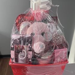 Valentine’s Day Basket