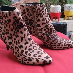 Express Womens Ankle Boots Booties Brown Black Leopard Print Slim Heels Zipper