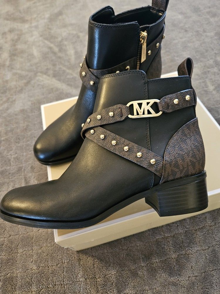 USED MICHAEL KORS BOOTS SZ 6.5