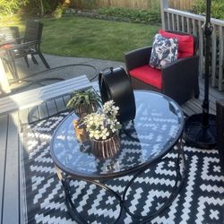 Indoor/outdoor Glass Coffee Table 