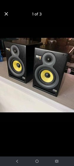 Rokit 5 monitors