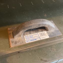 New Notched Tile Cement Trowel
