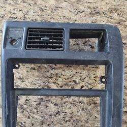 2001-2004 Toyota Tacoma Center Dash 