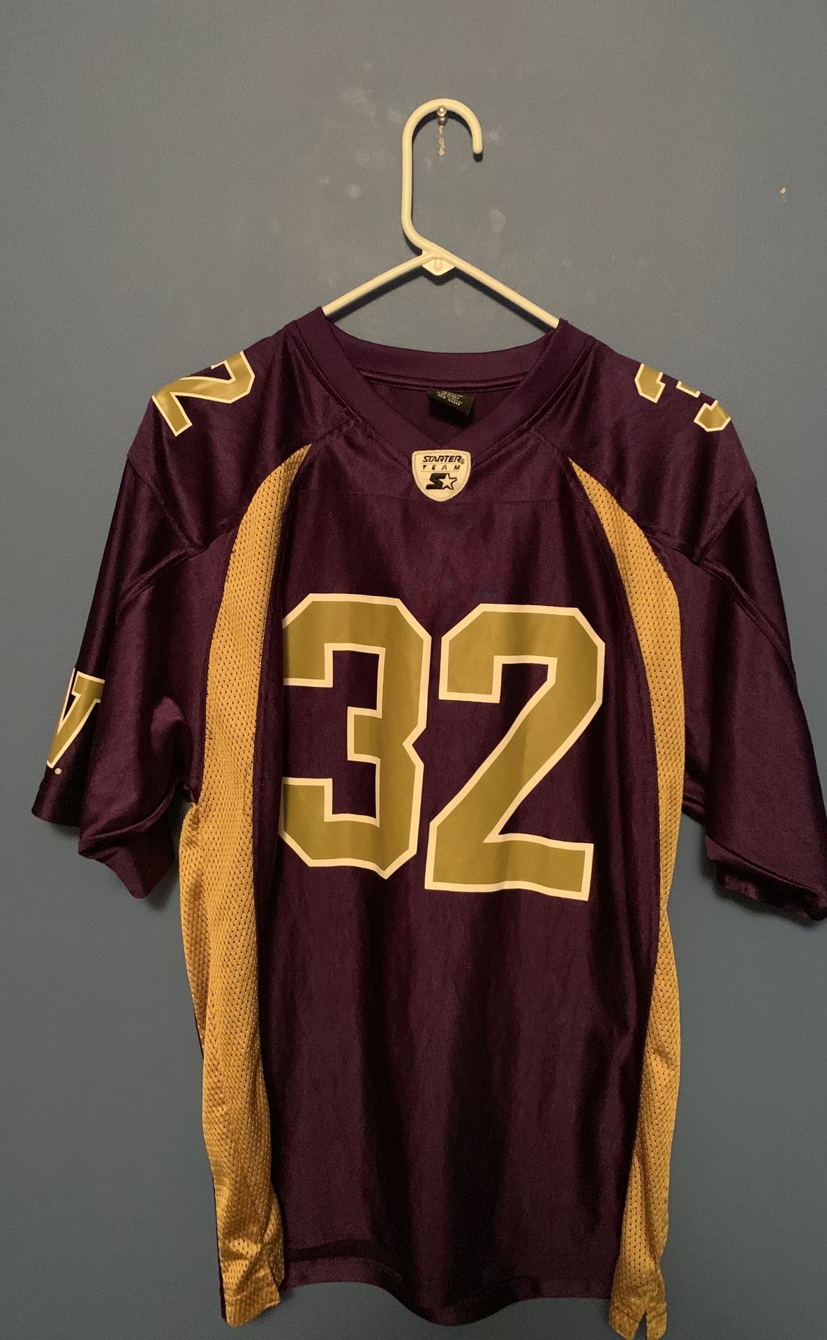 Starter Huskies Jersey