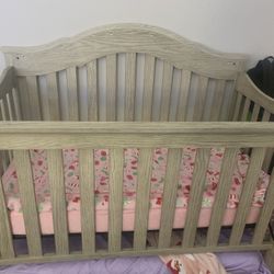 Crib With Mattress 