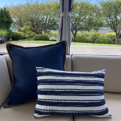 Outdoor Pillows 