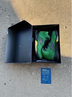 JORDAN 5 OREGON SZ 11 LIGHTLY WORN/OG BOX