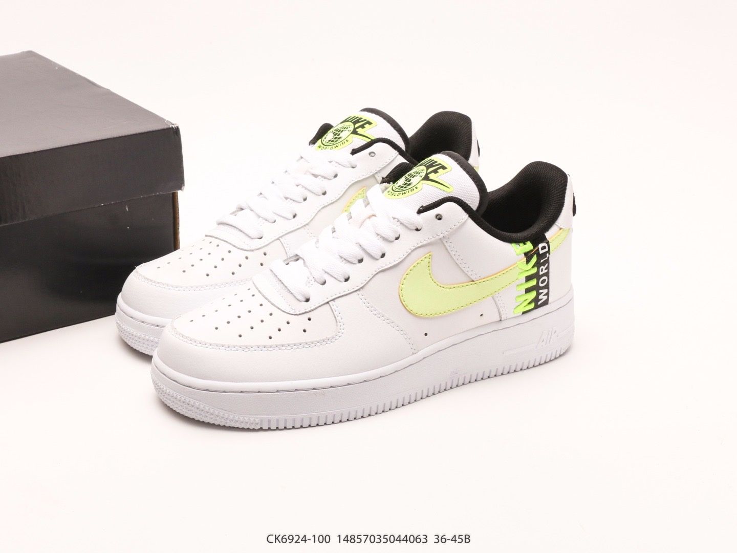 Nike Air Force 1
