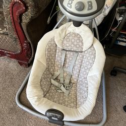 Graco Baby Swing