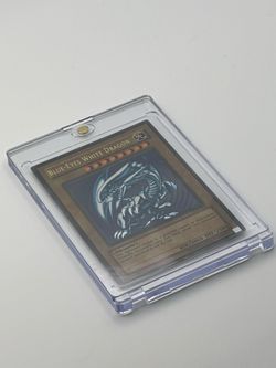 Blue eyes white dragon yu gi oh