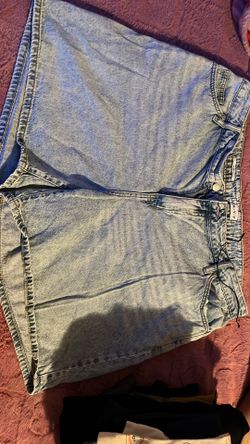 Woman Plus Shorts Size 18 For 8$$$ 