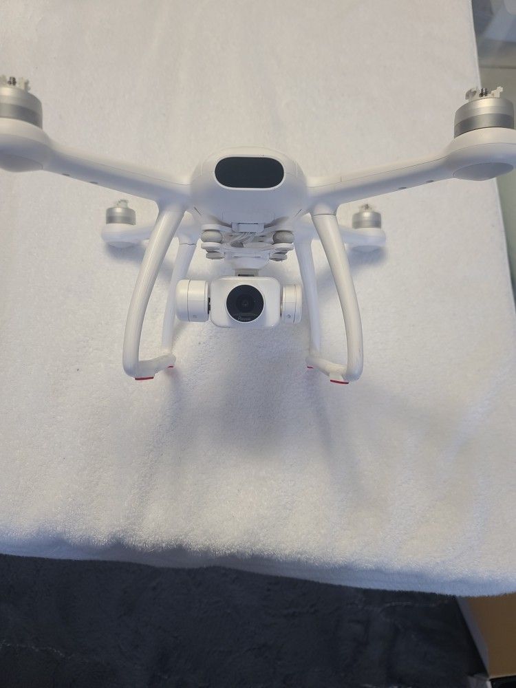 Potensic Dreamer 4K drone.