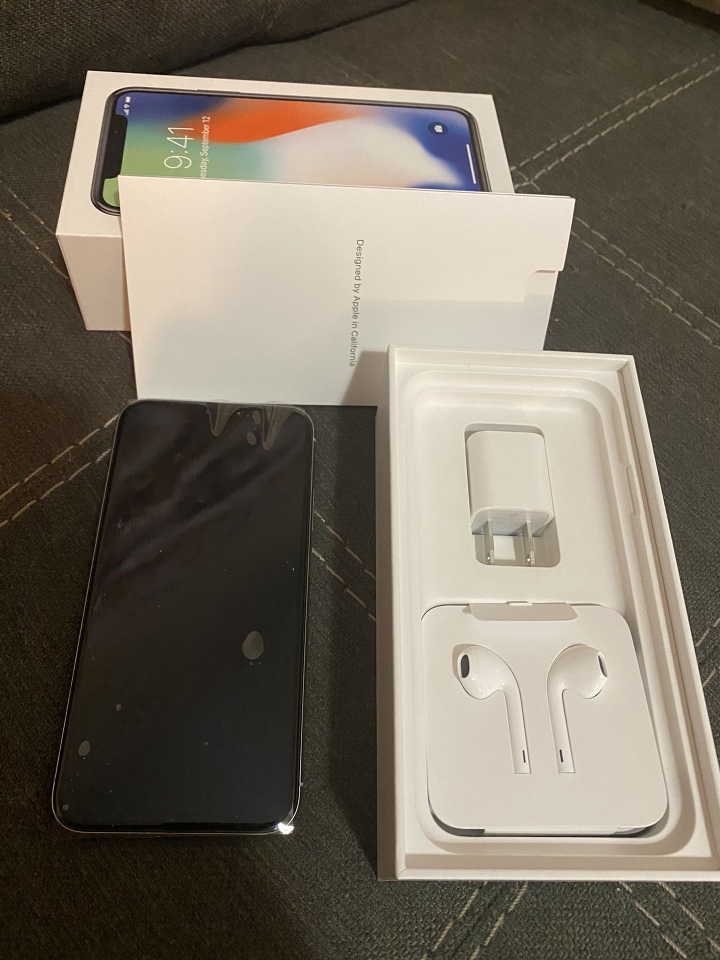 IPhone 10X Silver 64gb Verizon for Sale in Scottsdale, AZ - OfferUp