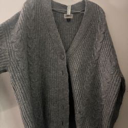oversized grey cardigan