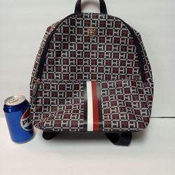 Tommy Hilfiger Logo Black women's bag Backpack New Without Tags