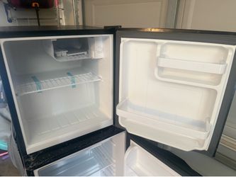 Mini fridge
