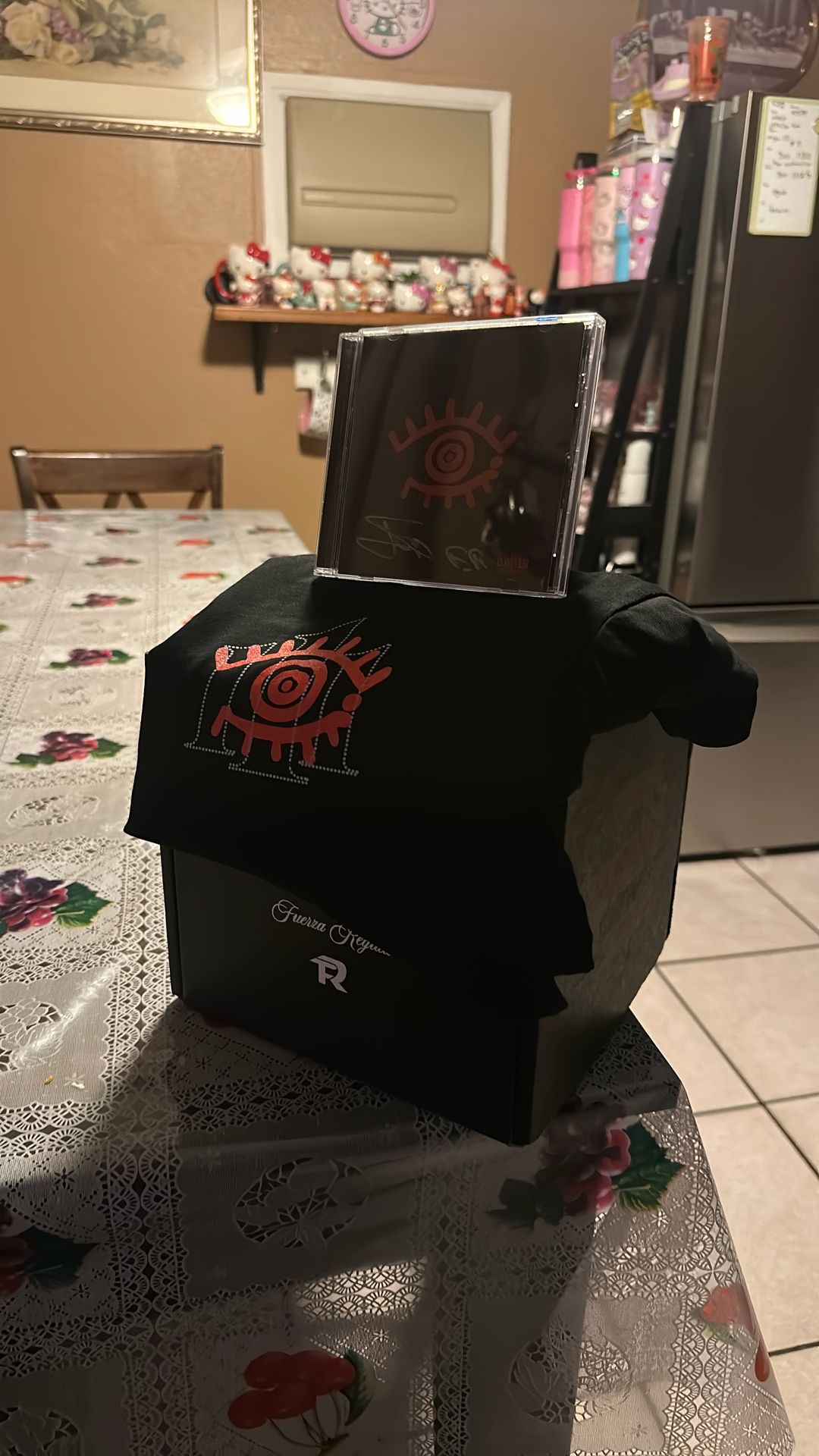 Fuerza Regida Box M Size