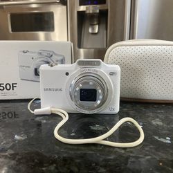 Samsung WB50F 16.2 MP Smart Camera Wifi White with box , Like New