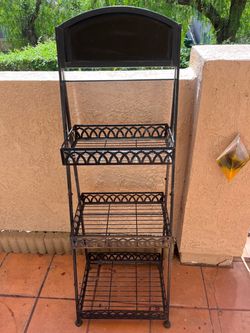 Plant stand