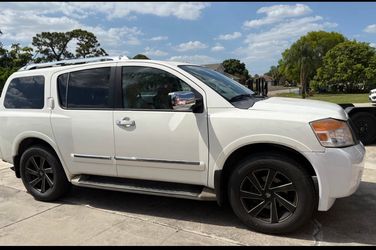 Nissan Armada -2011