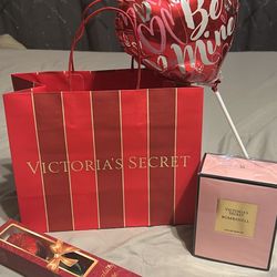 Victorias Secret Bombshell Perfume 