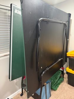 Free ping pong table