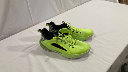Under Armour size 15 neon shoe