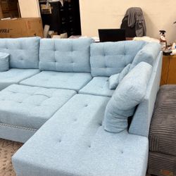 New 104x75 Sectional Couch With Ottoman / Free Delivery 
