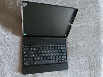 360x TypeCase Keyboard Case For iPad 9.5”