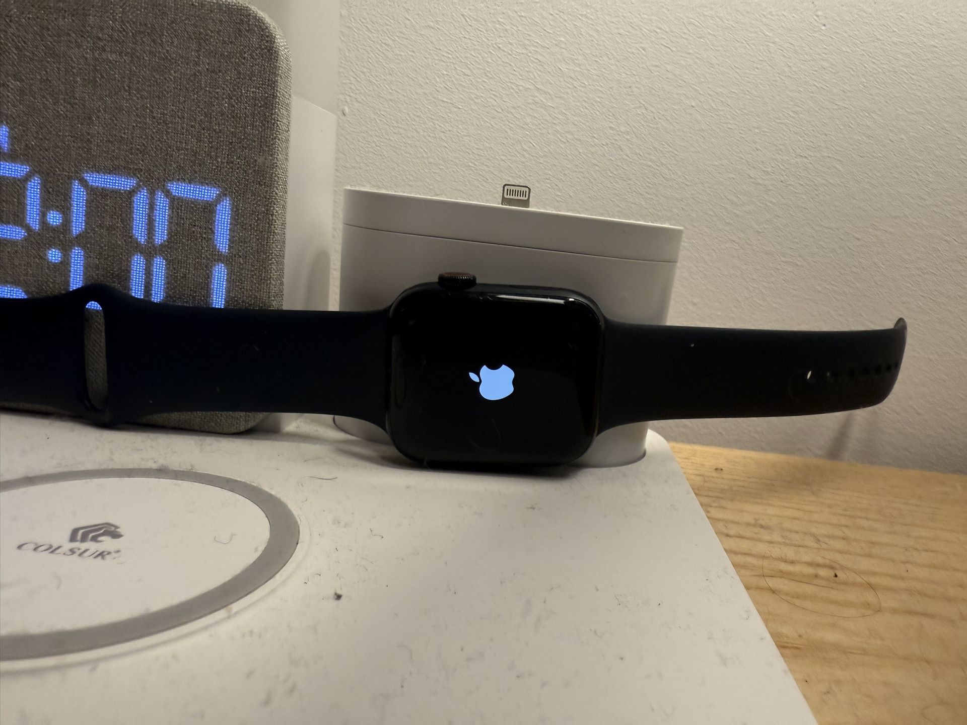 Apple Watch SE