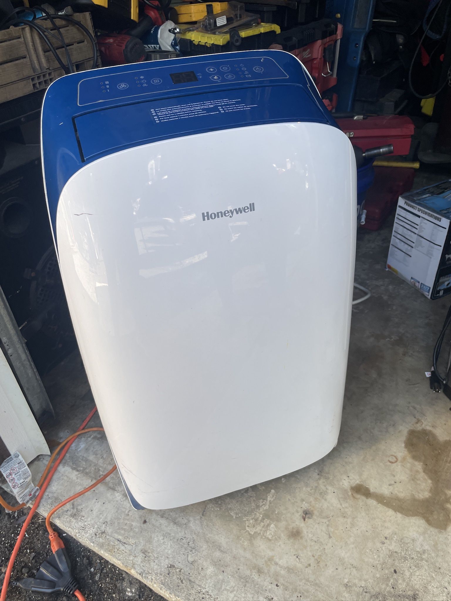 Honeywell portable air conditioner.