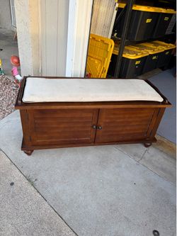 Wood bench