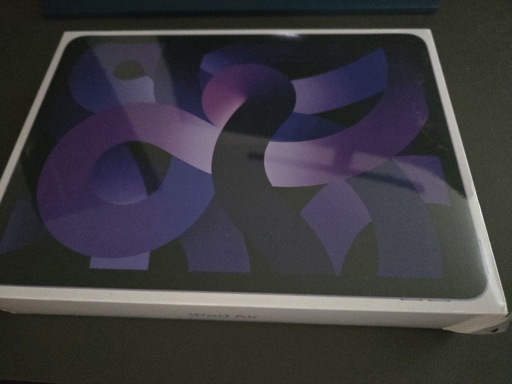iPad Air 5th Gen NEW