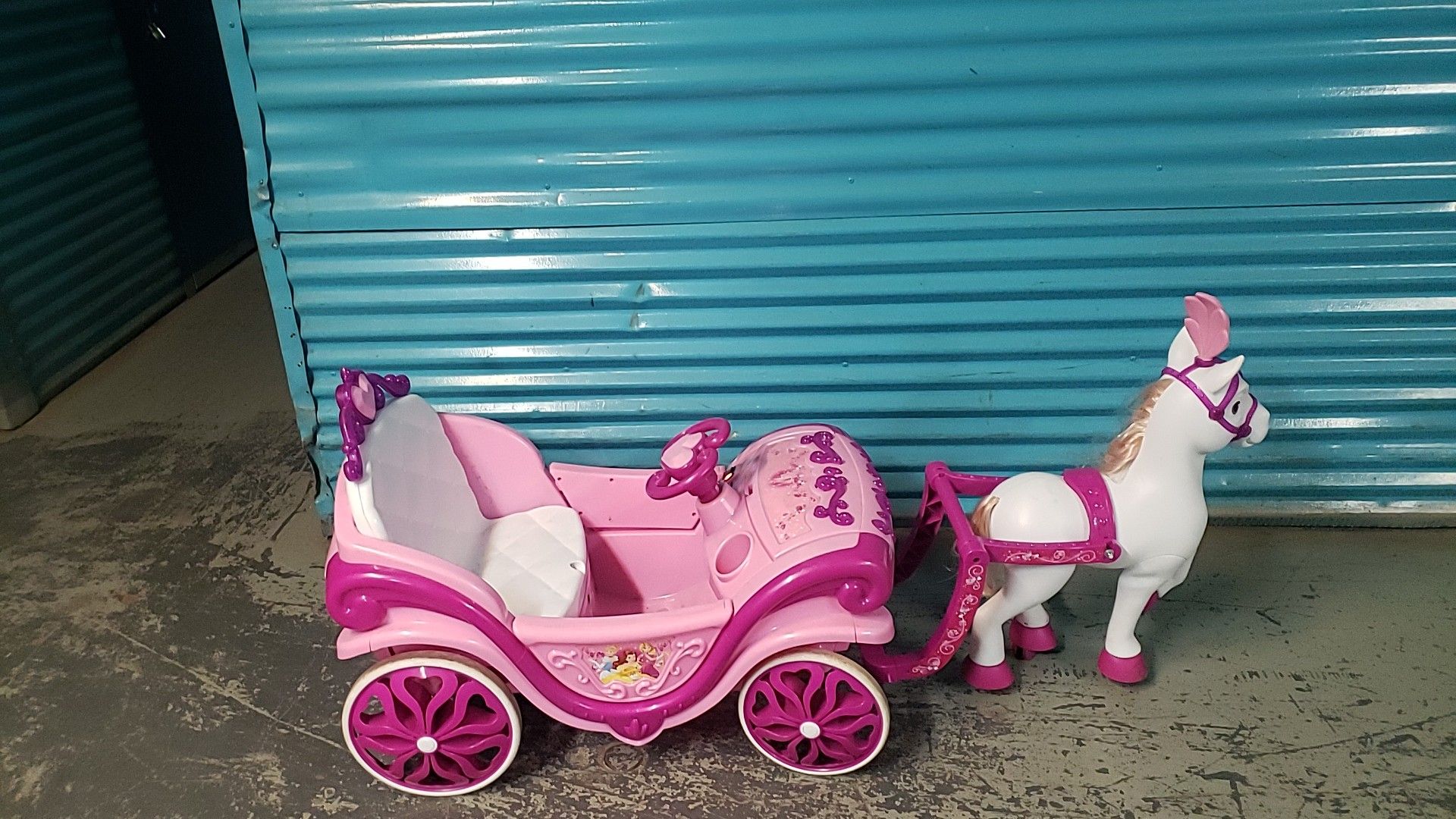 Princess motor cart