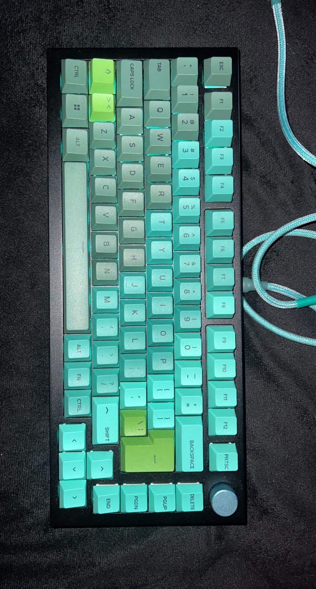 Glorious Gmmk Pro Keyboard W/ Lubed Switches, Coiled Cable Cord, Glorious Wooden Wrist Rest & Etc