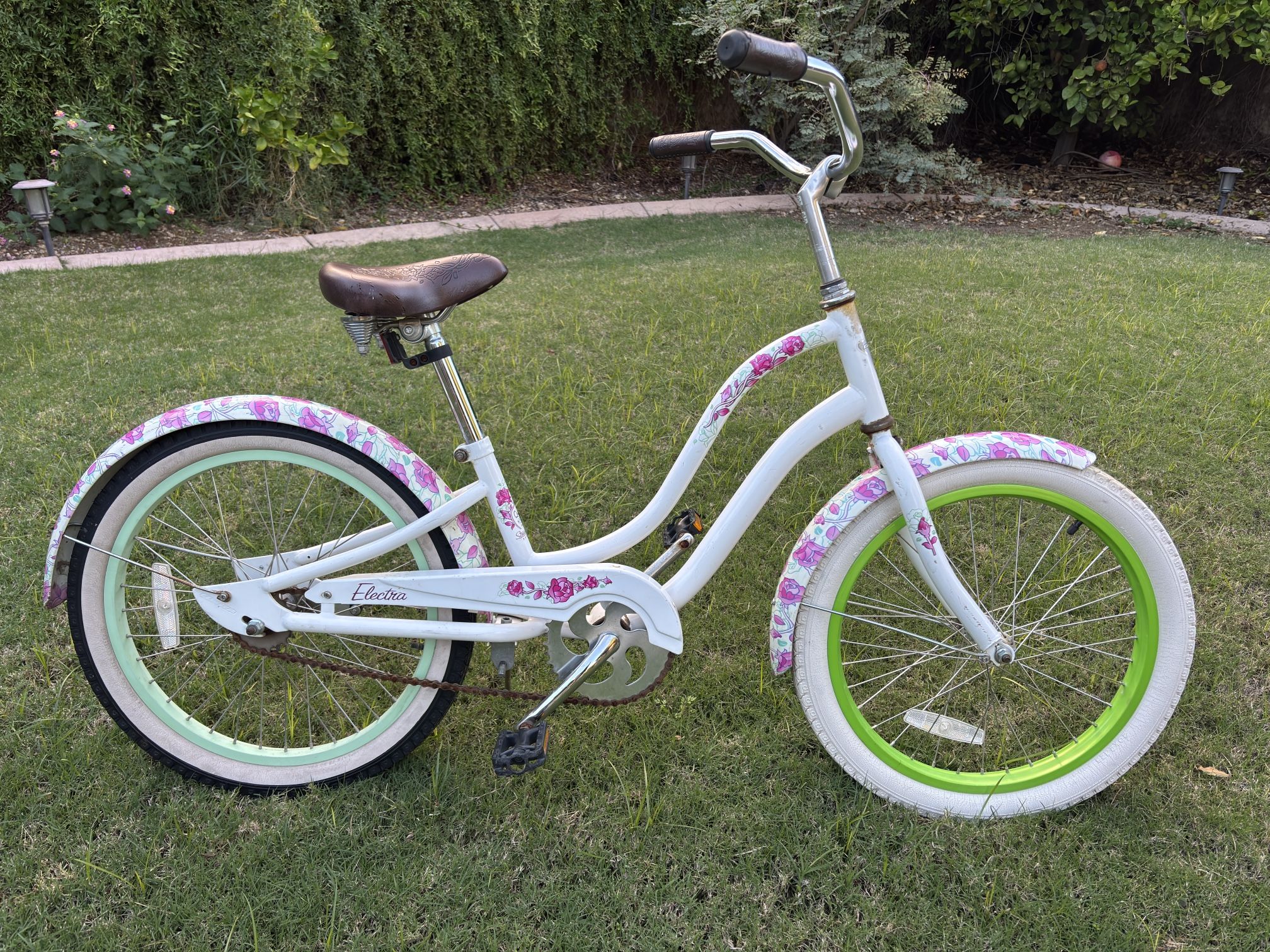 RARE Electra Rosie 16” Cruiser Bike 🌹