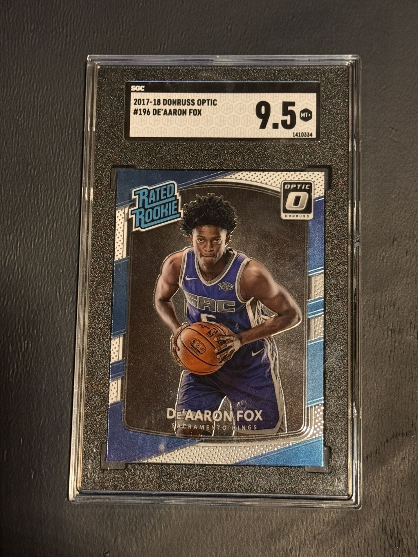 2017 Donruss Optic De’Aaron Fox #196 SGC 9.5 Sacramento Kings