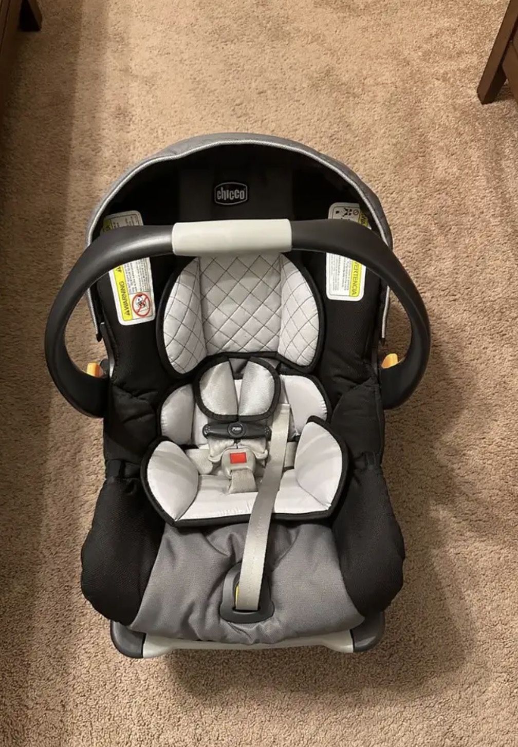 Car Seat With Base(Brand New)