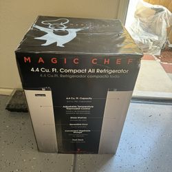 4.4 cu. ft. Mini Fridge in Stainless Steel Look without Freezer