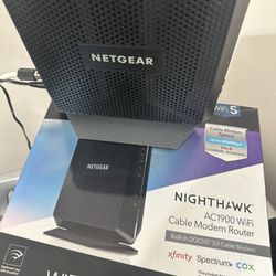 Netgear Nighthawk AC1900 WiFi Cable modem Router