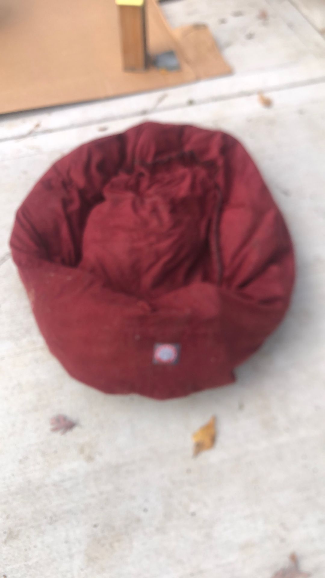 Free XL Majestic Dog Bed