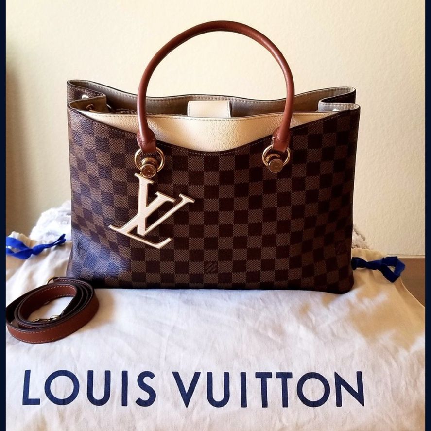 Louis Vuitton Salina Tote Damier Azur Shoulder Bag Purse Leather LV Handbag  for Sale in Wilmington, IL - OfferUp