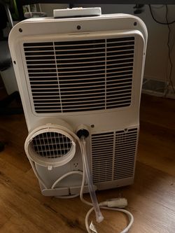Insignia™ - 350 Sq. Ft. 8,000 BTU Portable Air Conditioner - White.