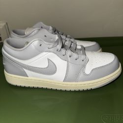 Women’s Jordan 1’s