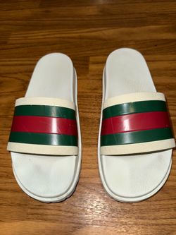 WHITE GUCCI SLIDES