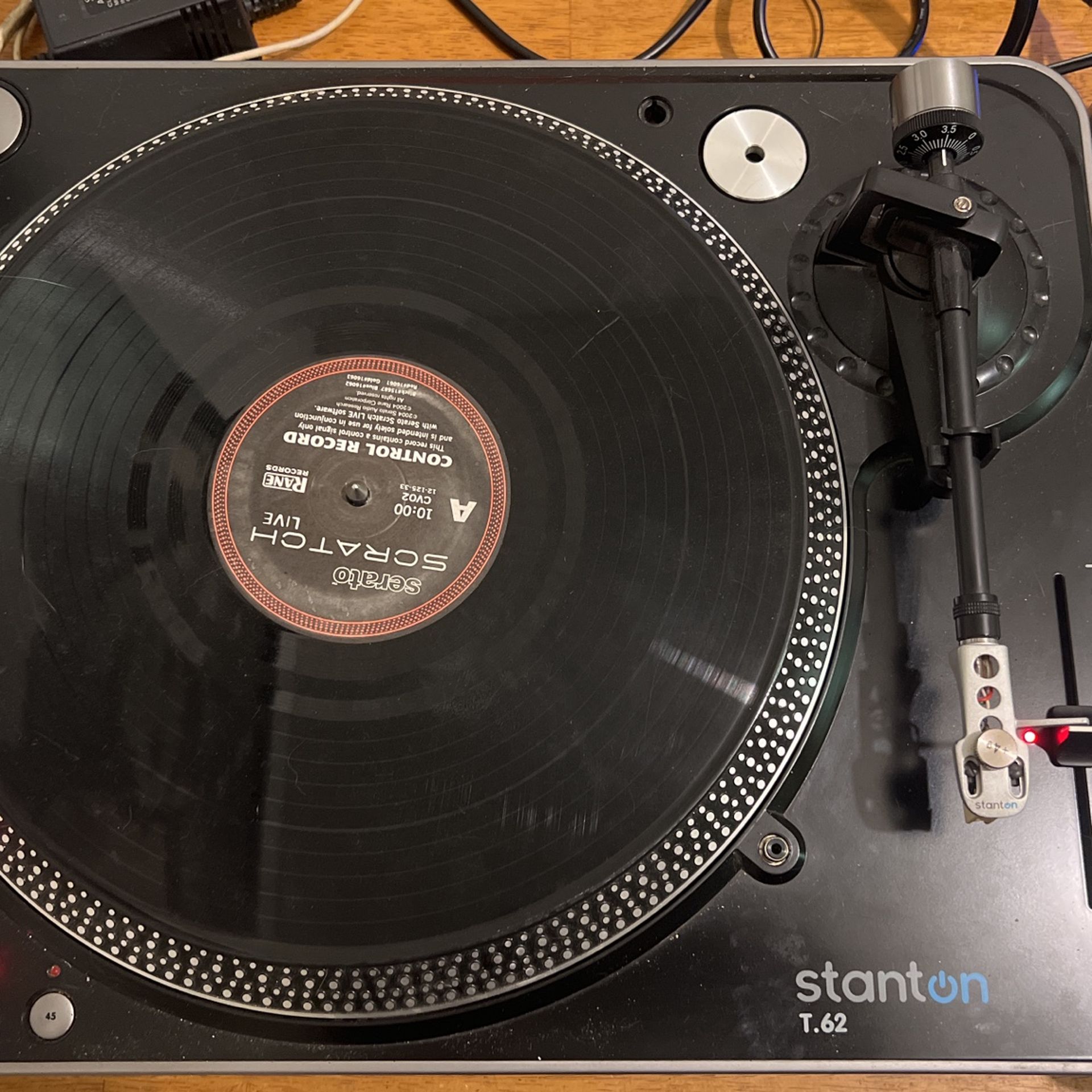 Dj Set Turntable Stanton T62 Mixer Stanton M.304 Rane Sl2 And Macbool Pro 13. 2009 And All Cables