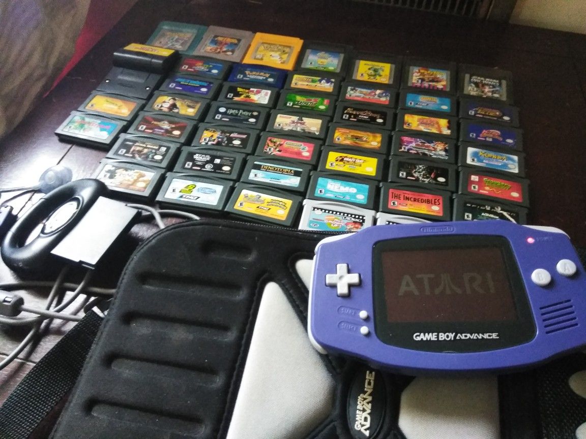 Gameboy Advanced with 40+ Games, Gameshark,