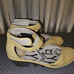 FLY London  -size 39 women's shoes