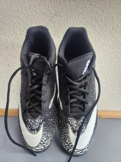 Nike Football Sboes Size 9.5